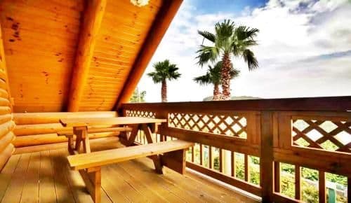 Villa (4 Adults)