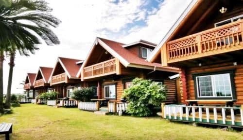 Villa (4 Adults)