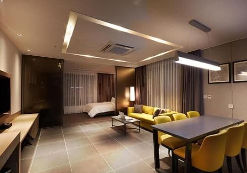 Suite