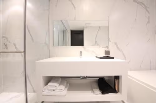 Deluxe Double Room with Bath
