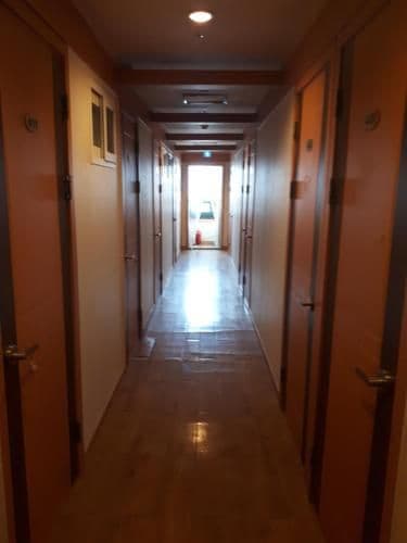 Single Room with Shared Toilet