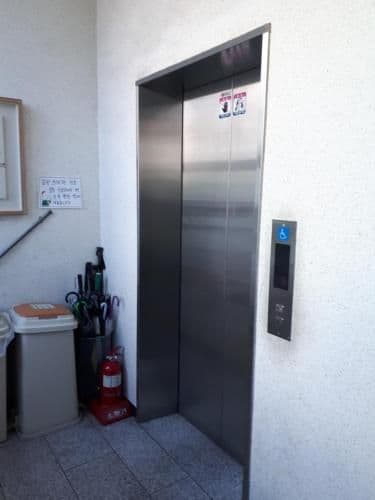 Single Room with Shared Toilet