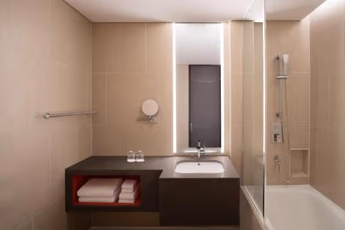 Executive Premier, Executive lounge access, 2 Double