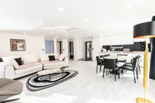 Two-Bedroom Suite