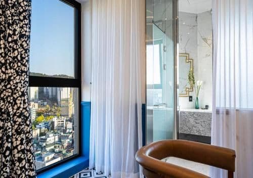 Suite with City View