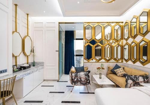Suite with City View