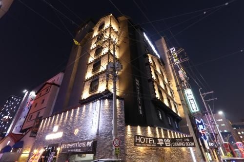Hotel Luem0