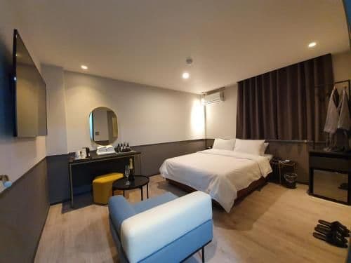 Deluxe Double Room with Bath