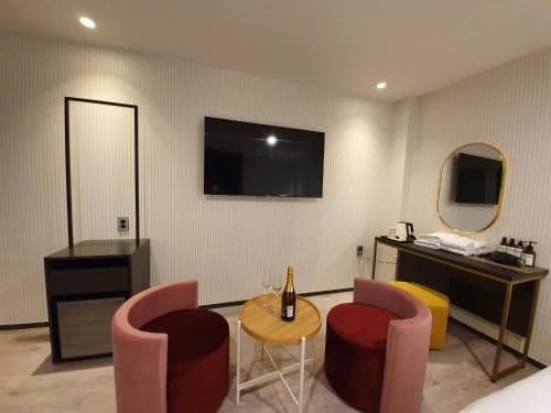 Twin Room with Bath