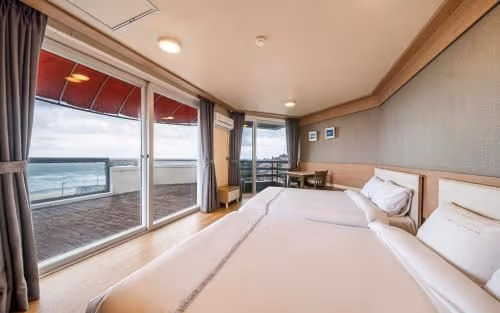 Twin Room with Sea View