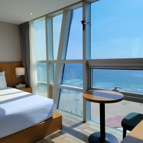 Standard Double Room with Ocean View