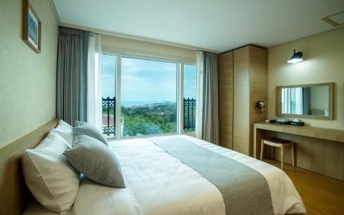Hearian Hotel0