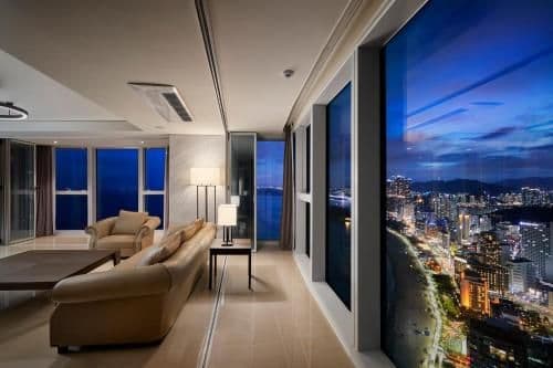 L Suite with Ocean View
