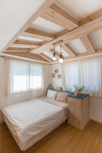 One-Bedroom Apartment with Ocean View