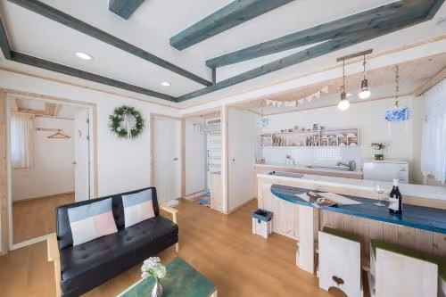 One-Bedroom Apartment with Ocean View