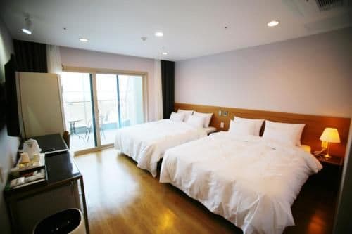 Deluxe Twin Room with Sea View