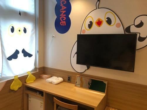 Twin Room with Shared Toilet