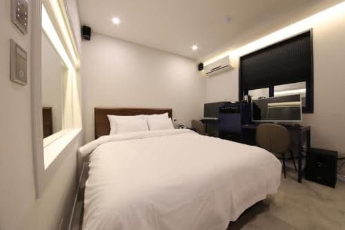 Business Double Room