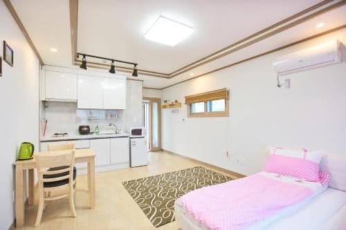 Deluxe Suite with Sea View