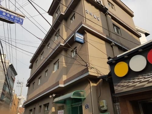 Yangmi Motel4
