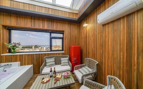 Suite with Spa Bath