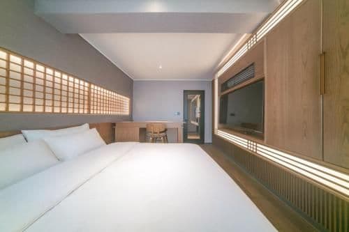 Special Offer - Deluxe Double A with Welcome Package