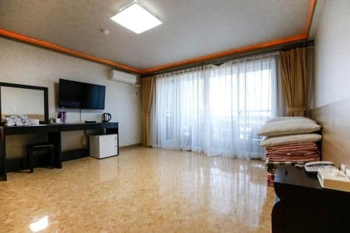 Family Studio