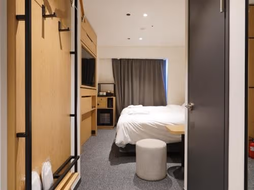 HighFloor Twin extra room with Namsan View, Bathroom and Toilet are separated
