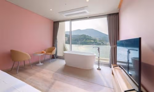 King Room with Balcony