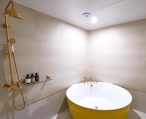 Premium Twin Room