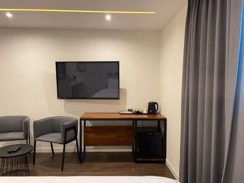 Deluxe Double Room with Bath