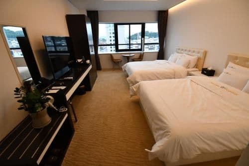 Deluxe Twin Room