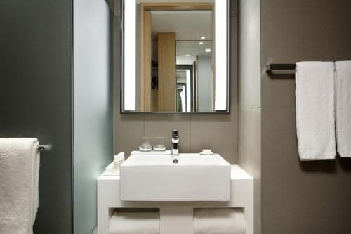 Superior Twin Room with City View