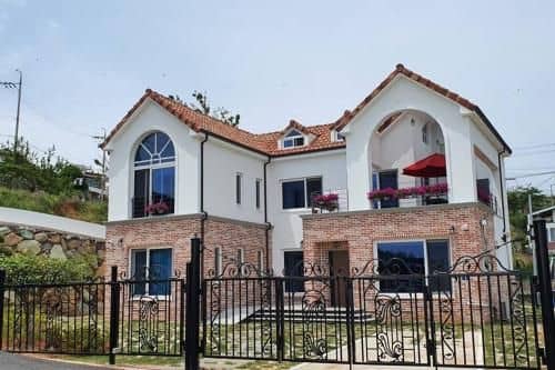 High-Quality House Ocean view High-Quality House Ocean view