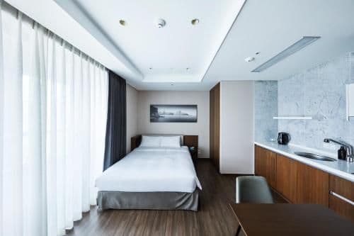 Studio Deluxe Double Room