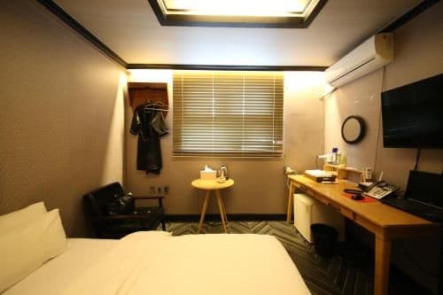 King Room with Lake View