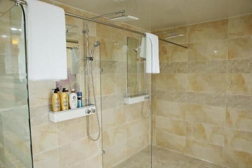 Staycation Offer - Standard Twin Room with Coffee for 2 Persons