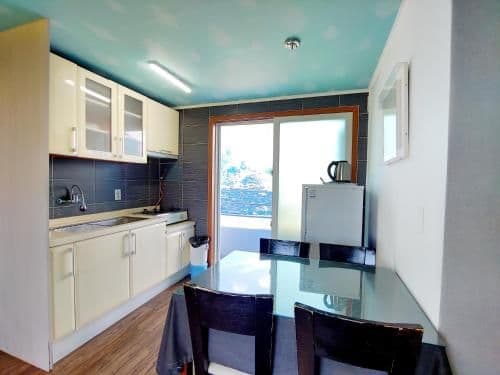 Deluxe Suite with Sea View