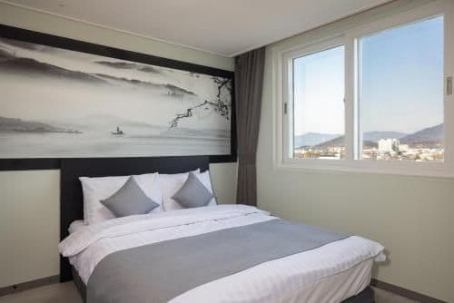 Premier Suite