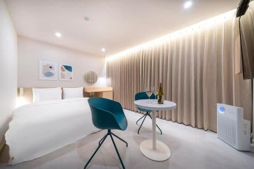 Deluxe Single Room