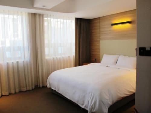 Studio Suite (1 King Bed)