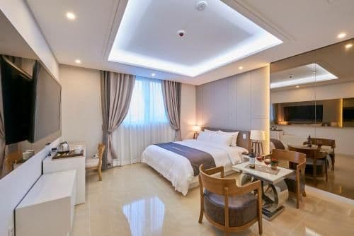 Double Room with Spa Bath