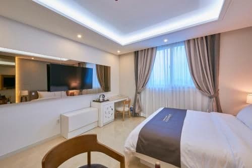 Double Room with Spa Bath