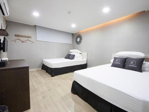 Standard Family Room