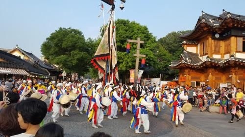 Hanok Village Gguldanji1