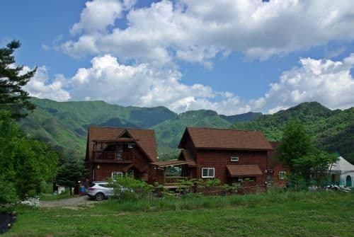 Korean-Style Two-Bedroom House (6 Adults)