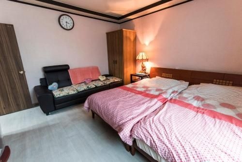Riverside Guesthouse0
