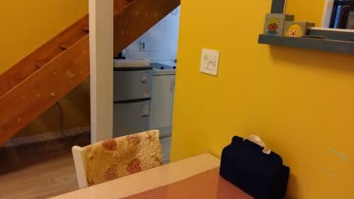 Studio - Split Level