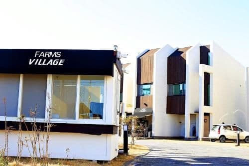 Three-Bedroom Townhouse