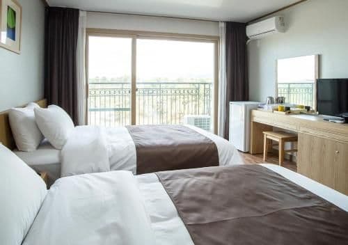 Twin Room with Sea View